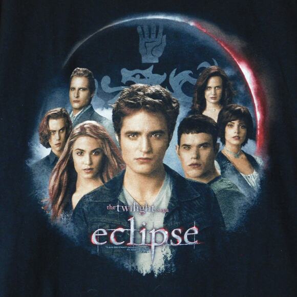 The Twilight Saga Eclipse Movie Graphic T Shirt Size M Black - Picture 4 of 4